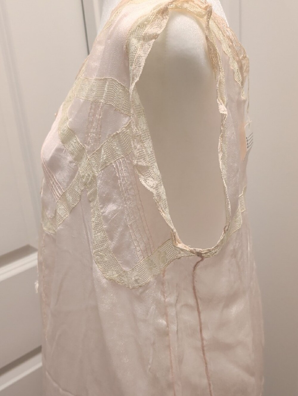 VINTAGE Size 20 - 1X Stunning Carter's Pale Pink Lace-Trim Sleep Chemise - Picture 6 of 16